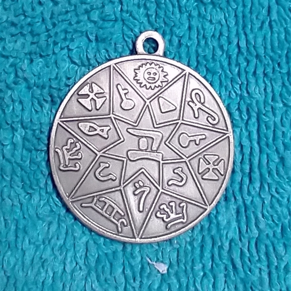 Silver Zodiac Pendant vintage - Picture 1 of 3